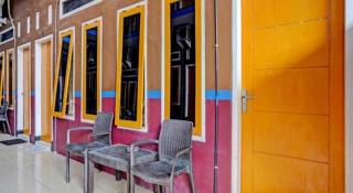 Hotel O Griya Sandi Residence Family NearPantai Boom - 1