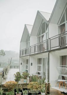 Lotus Nexura Escapes - 4