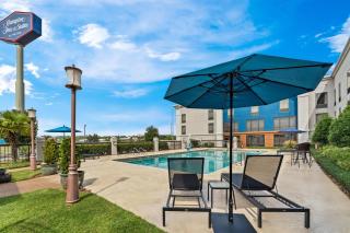Hampton Inn & Suites Tifton - 2