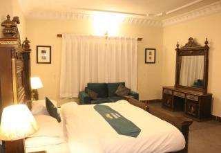 Musketeers Resort - 6