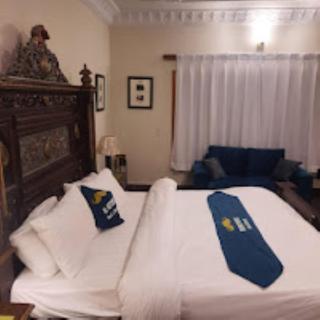 Musketeers Resort - 3