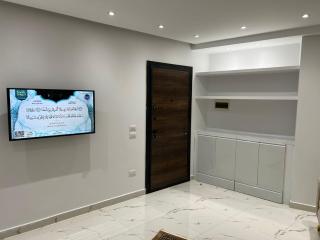 Studio pearl pyramids - 3