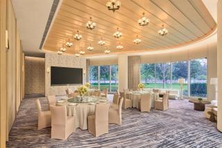 Waldorf Astoria Shanghai Qiantan - 8