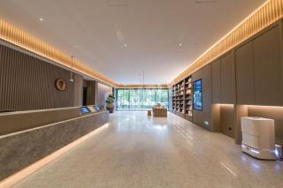 JI Hotel Shanghai Xuhui Riverside West Bank Center - 2