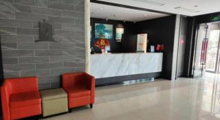 Jinjiang Inn Select Qingdao West Coast Coach Exhibition Center High-Speed Railway Station - 1