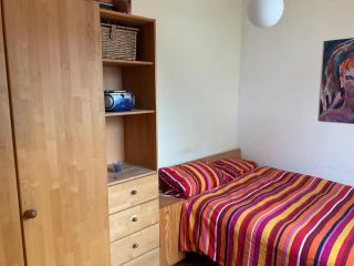 Gemütliches Gästezimmer in charmantem Einfamilienhaus - Ötigheim - 3