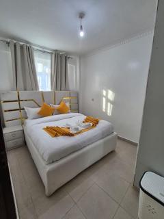 Naivegas Furnished Apartments CN - 4