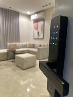 شقة من غرفة نوم وصالة فاخره حي الفلاح - 5