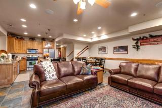 Park City PPS-1416 Hot Tub KBM Resorts - 3