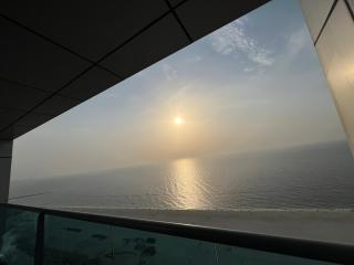 Luxury Sea View Hotel Apartment - 9