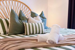 SeaBreeze at Ettalong Spacious Coastal Retreat - 9