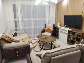 The comfort executive loft two bedroom apartment with amazing breathtaking city views , swimming pool ,gym ,private ample parking space with designated child playground area - 4