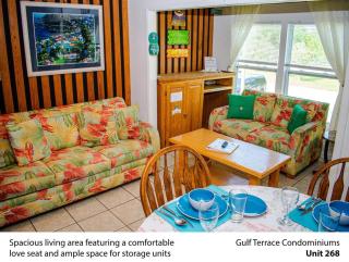 Sailors Cove Mins to the Beach Family Condo - 1