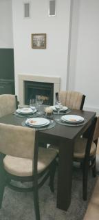 Весела Ваканция, Гранд Манастира Пампорово - 1