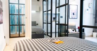 The Black Sheep, Airco - No Lift - Turin - 9