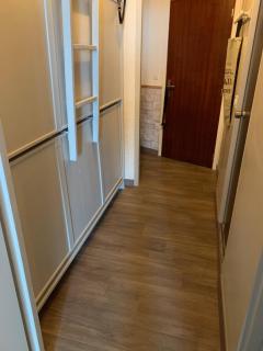 Stylish Alpine Nest with Panoramic VT Views - 7