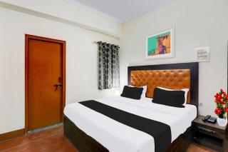 Super Collection O Alambagh Formerly BM Palace - 9