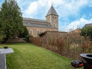 Picturesque mansion with garden in Tongeren - 1