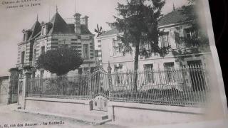 Lentre du Chteau 1 - 7