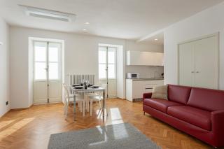 Piazza Mercato14 - 2