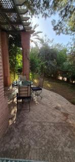 Prestigious residence with pools and gardens - 1