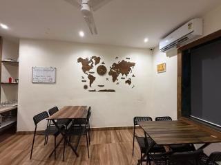 Hotel Riza - Near Nesco Exhibition Centre - 4