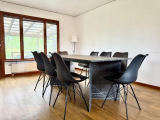 Wokers Villa - 11 Beds - Parking - Near Volvo - 8