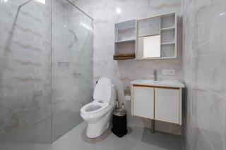 Puri Kasih Home Stay - 8