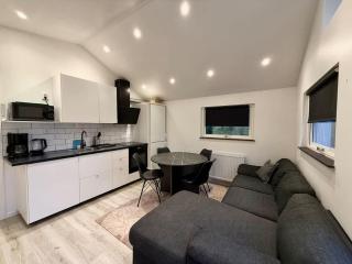 Premium Workers Home - 3 Beds - Volvo - Parking - 9