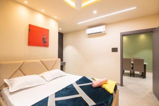 RR Home's, 2BHK-II Near US Consulate, Gachibowli - 1