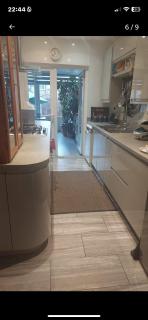 Single room tottenhall road - 2