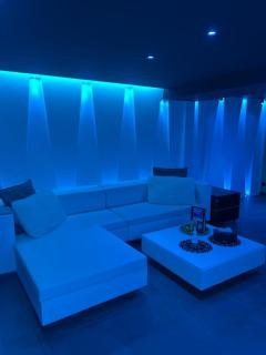 Love Room Bonneville - 5