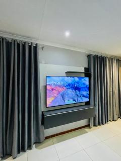 Que Self Catering Apartments - Block7 - 8