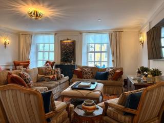 Boutique High Street Apartment In Crickhowell - 2