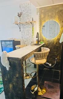 High Floor Seaview Beach Apartments-tub face to Ocean,projector,high speed Wi-Fi - 8