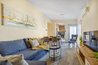 74 Prokymea- Steps from the Sea, Downtown, Balcony - 0