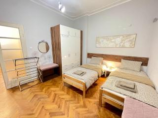 -Tide Frame- Apartment Super Central and Spacious - 3