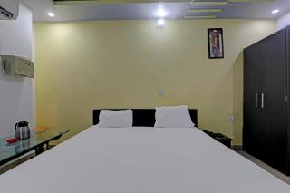 Hotel O Sri Krishna Palace - 8