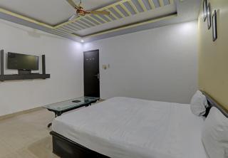 Hotel O Sri Krishna Palace - 4