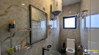 Chic studio with parking and rooftop - 8