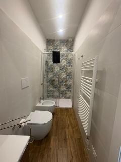 L&R - Casa Ditto - appartamento finemente ristrutturato con aria condizionata, balcone e parcheggio a poca distanza - 8