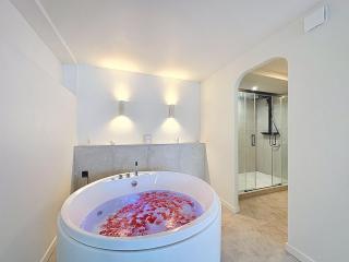 Douce escapade - Baignoire balnéo - 0