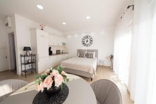 Lunin Apartments - 6