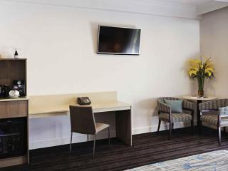 Novotel Vines Resort Swan Valley - 1