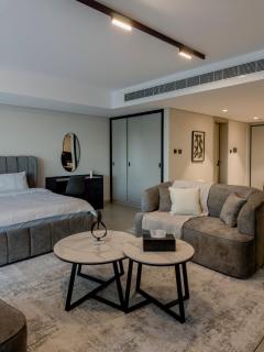 Financial Harbour Grand Studio with Views - Manama - 0