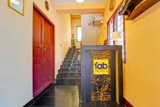 FabHotel Fort Beach Residency - 8