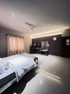 Sea View Inn Grand - 0