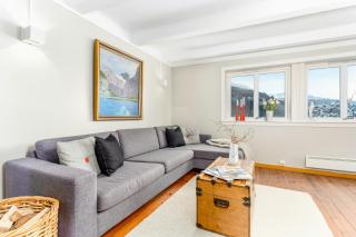 Charming House In Loen, In The Heart Of Nordfjord - 1