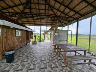Bahay Kubo with AC and Farm View - 0