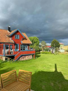 Romantic Country Cabin With Fjord Views On Åmøy - 8